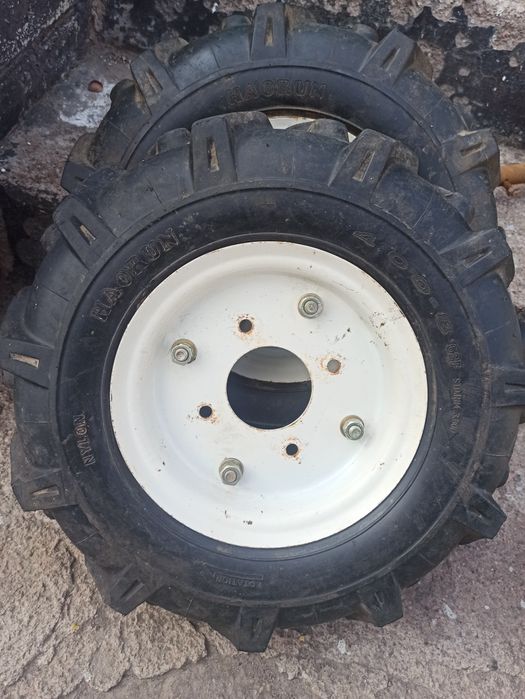 Колёса в сборе к мотоблоку, и другим тачкам .