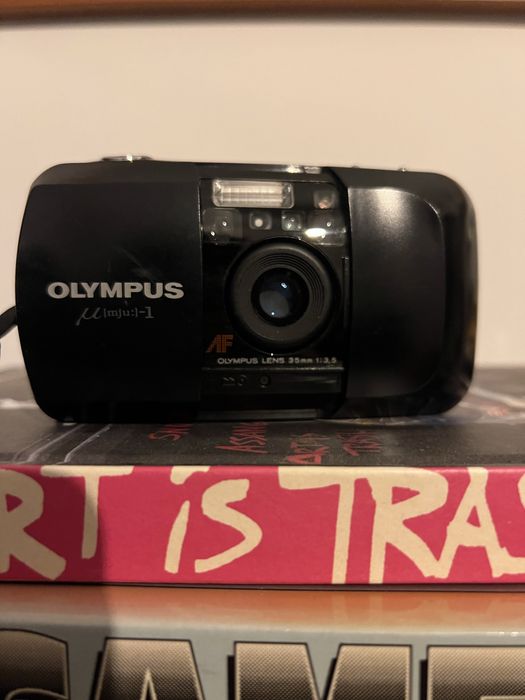 Câmara  Fotográfica Olympus Mju I