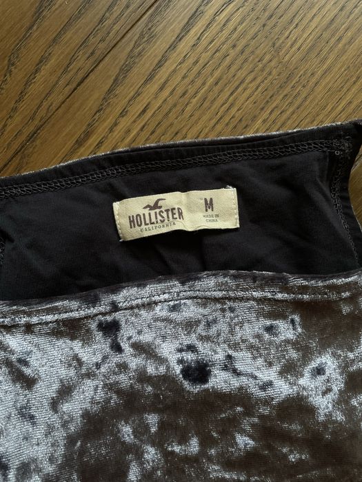 Топ Hollister сірий