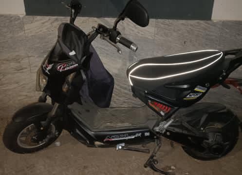 Mota elétrica com problema no motor de arranque