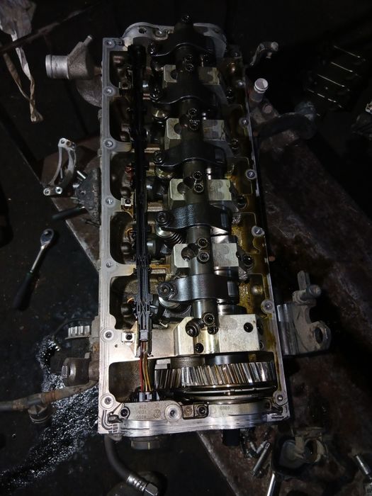 Мотор двигун по запчастинах volkswagen touareg 2.5