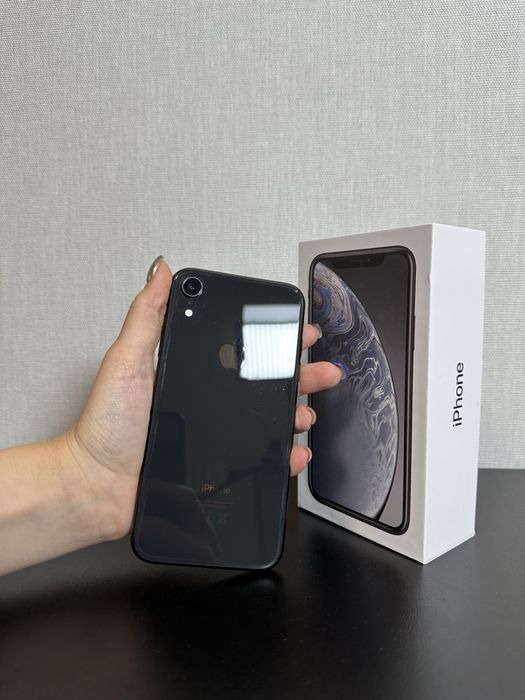 iPhone XR 128 GB Space Gray
