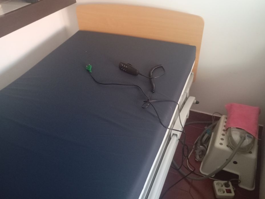 Cama articulada elétrica com colchão anti escaras