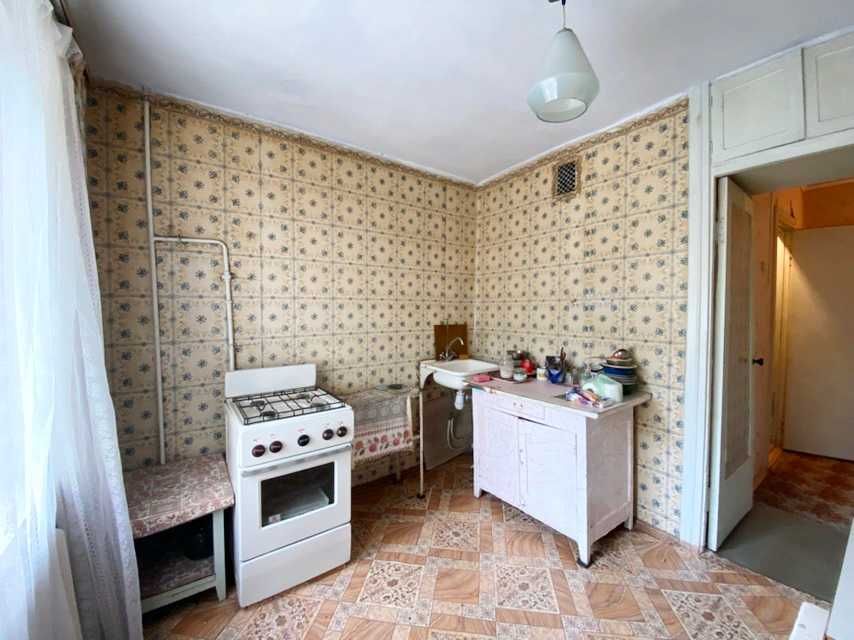 Продаю 2-кімнатну квартиру в Лісках, вул. Є. Логінова.ц6