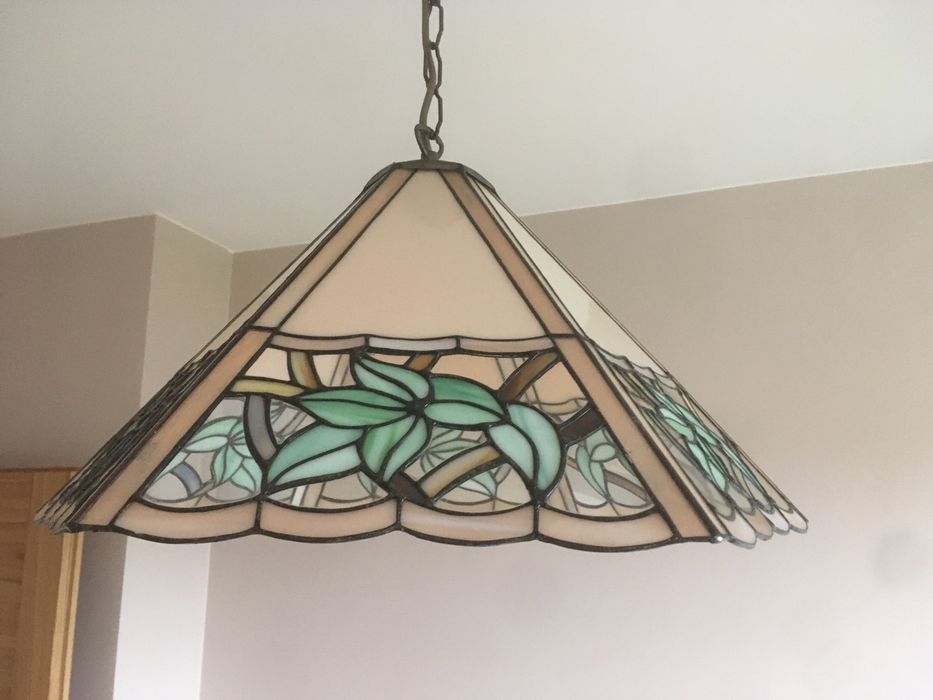 Lampa witrażowa wisząca