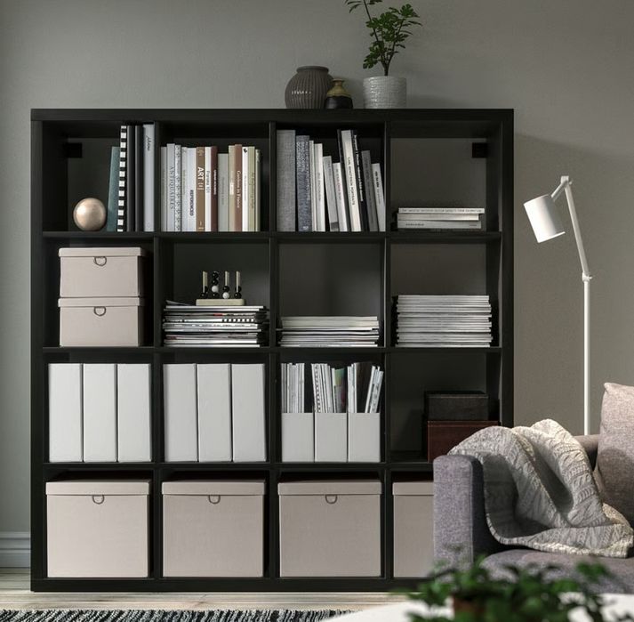 Estante e secretarias Ikea