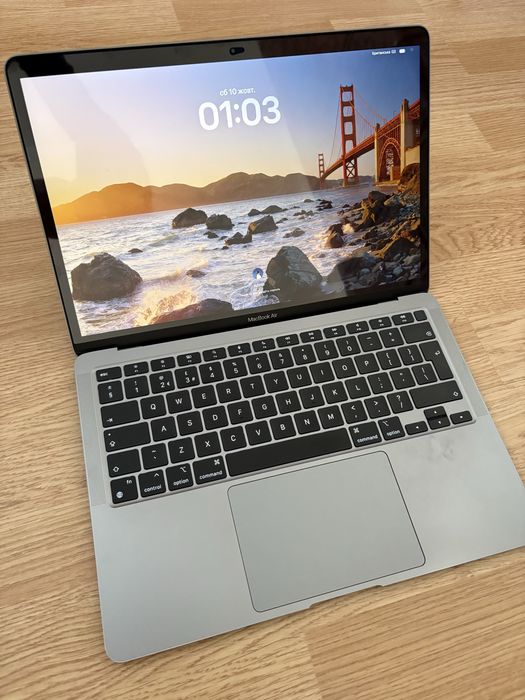 Macbook air M1