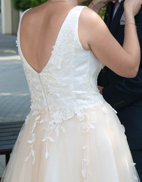 sukienka ślubna - kwiaty 3D