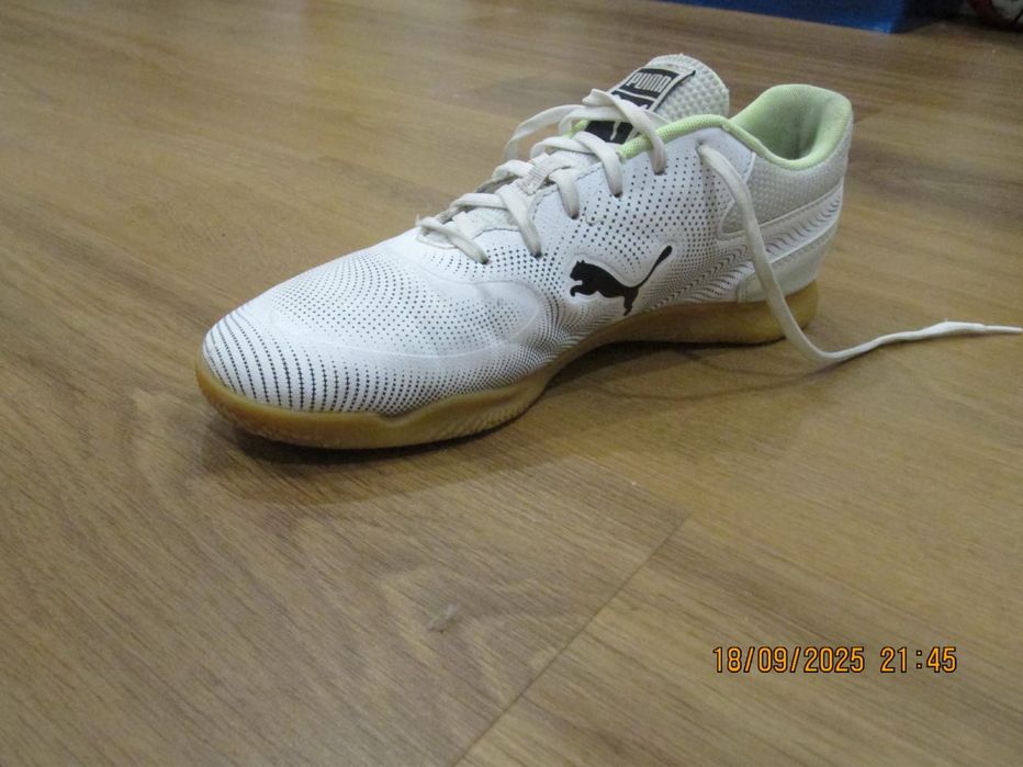 Sapatilhas Puma Truco III Futsal Tamanho 42 (originais)