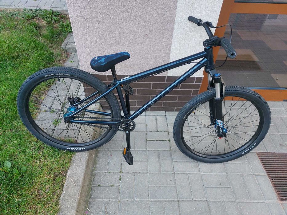 Dirt, ns bikes Metopolis2, czerwiec 2024