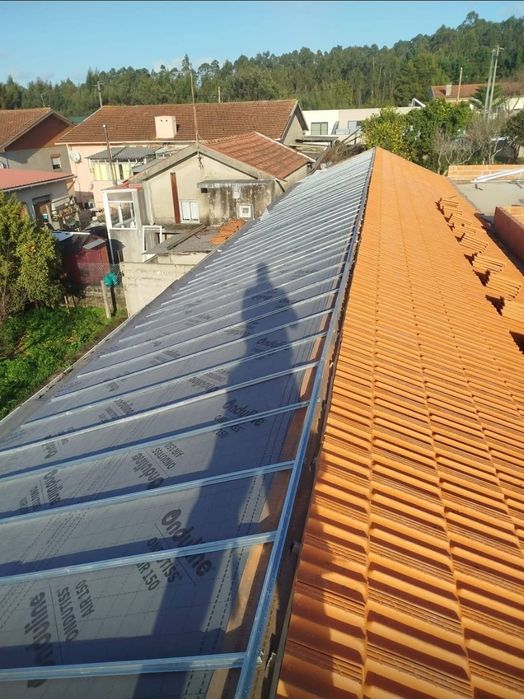 Remodelamos o seu telhado