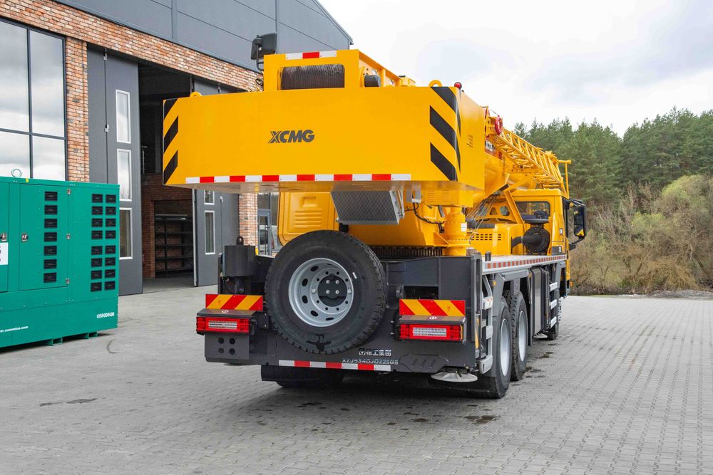 Автокрани XCMG від 25 до 100 тон