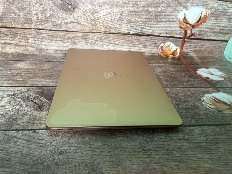 Ноутбук Apple MacBook Air 13 2020 | i3 | 8GB | 256GB | Touch ID