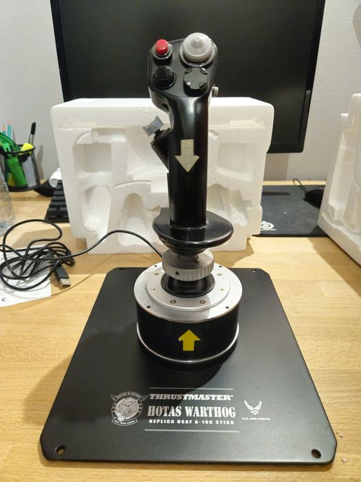 HOTAS Thrustmaster Warthog
