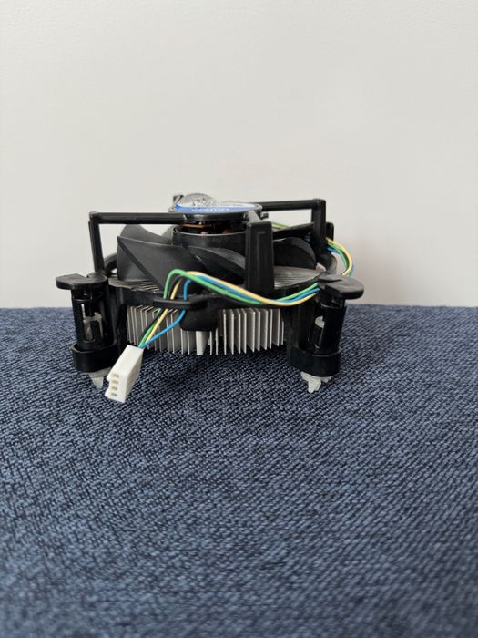 Intel Chłodzenie CPU (Stock) LGA1155 – Lekko używane