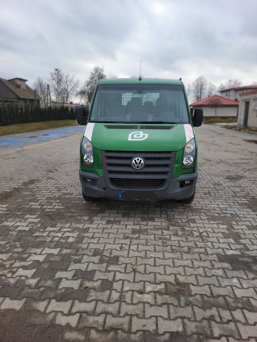 Volkswagen Crafter siedmioosobowy z paką