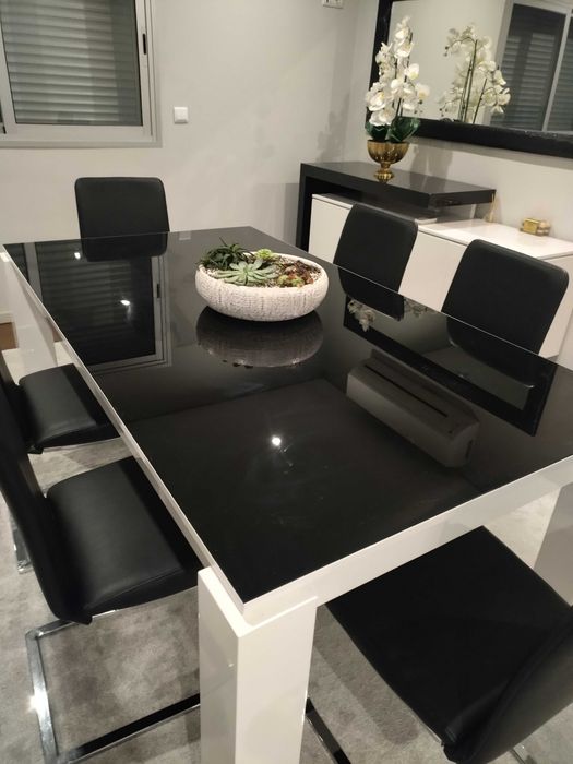 Conjunto 6 Cadeiras pretas elegantes e confortáveis