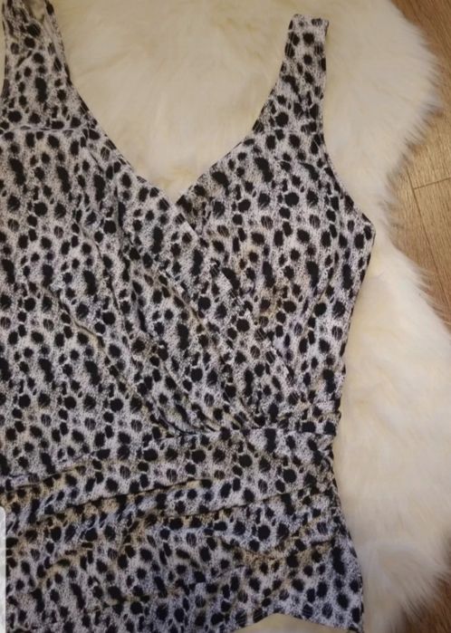 Modelujący strój kąpielowy r 46