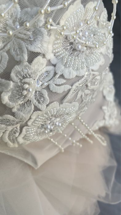 Весільне плаття