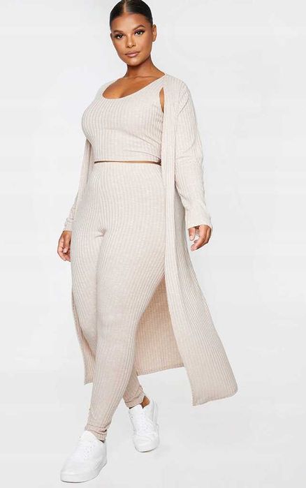 PrettyLittleThing-kardigan plus top roz.46/48