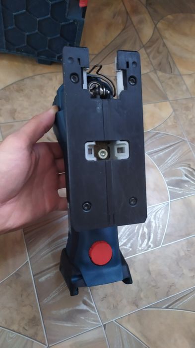 Gst 18v li s  акумуляторний