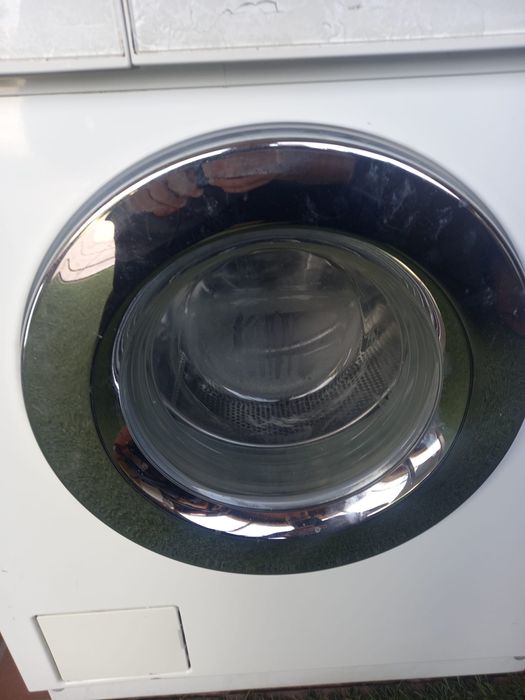 Maquina de lavar roupa Miele