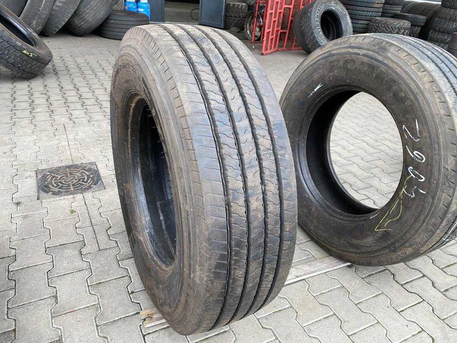 Opona używana prowadząca 315/70R22.5 PIRELLI ITINERIS S STEER 12-13mm