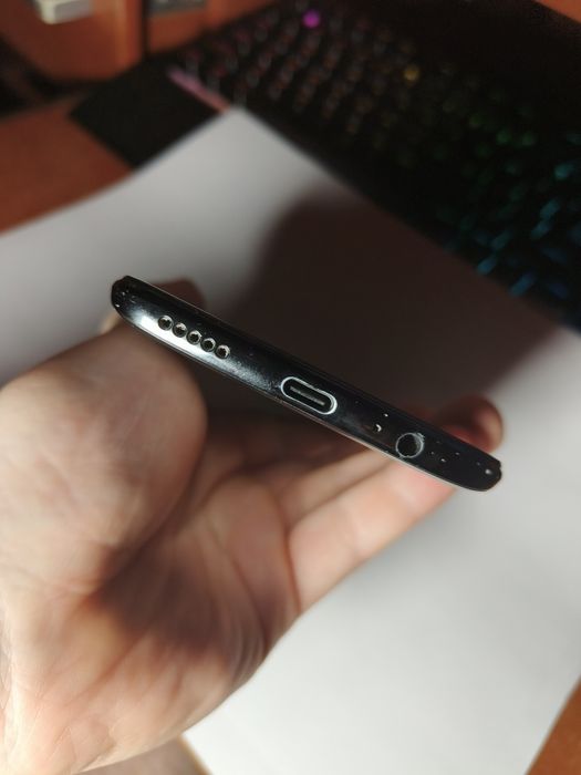 Smartphone telefon OnePlus 6 8/128 Snapdragon 845 dobry stan