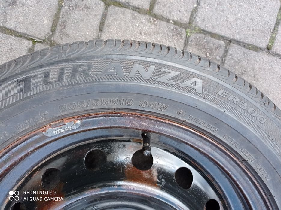 Продам одне літнє колесо майже нове