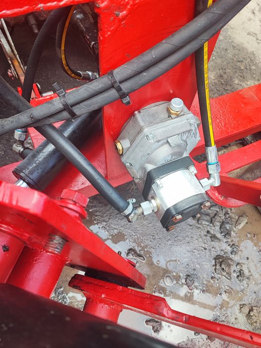 Міні єкскаватор.