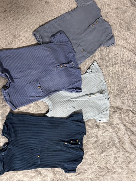 Набір дитячих ромперів 12-18 місяців