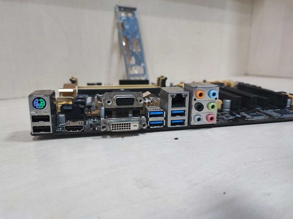 Asus Z87-С (s1150) + 16GB DDR3 + Intel core i7 4770