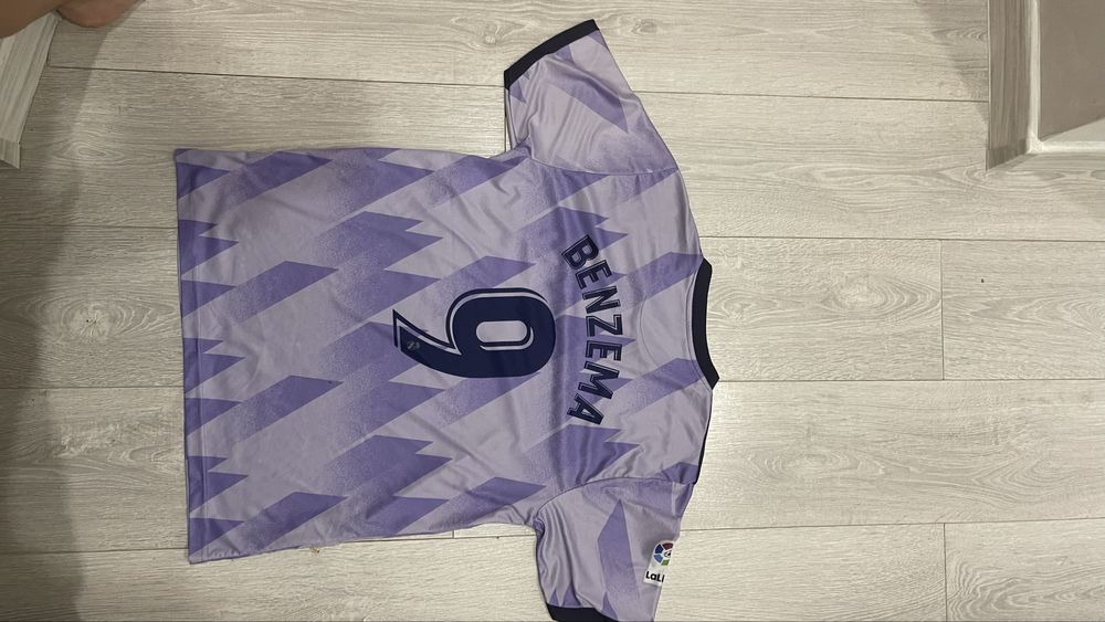 Ор гінальна футболка BENZEMA