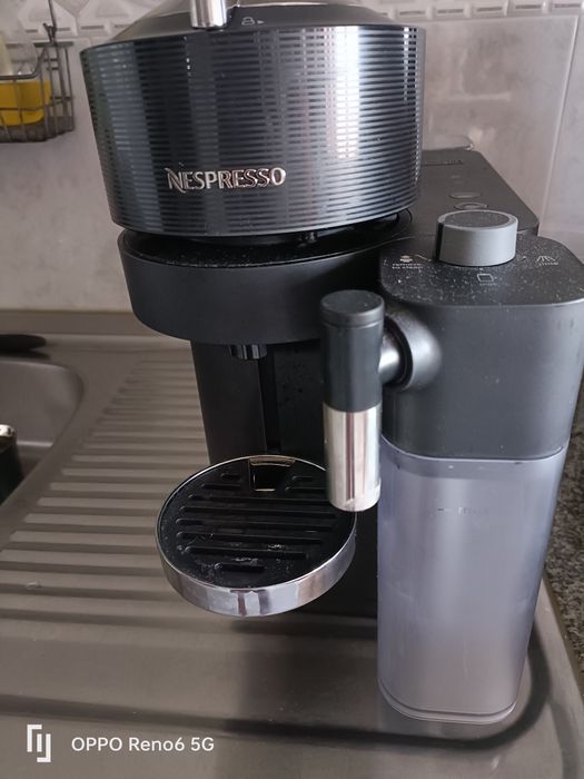 Máquina Nespresso Gran Latissima