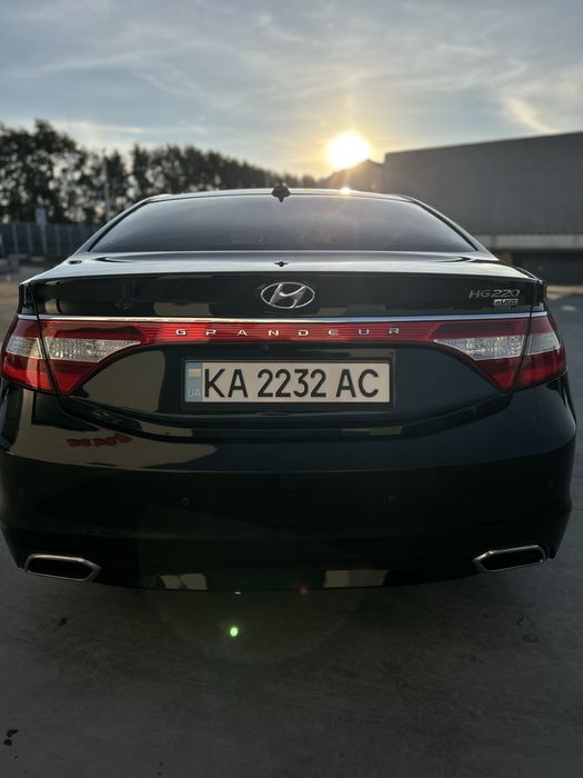 Hyundai grandeur 2016