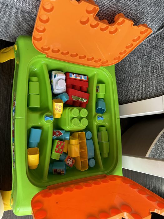 Mesa de Actividade de Construção Molto Blocks+Caixa de Blocos