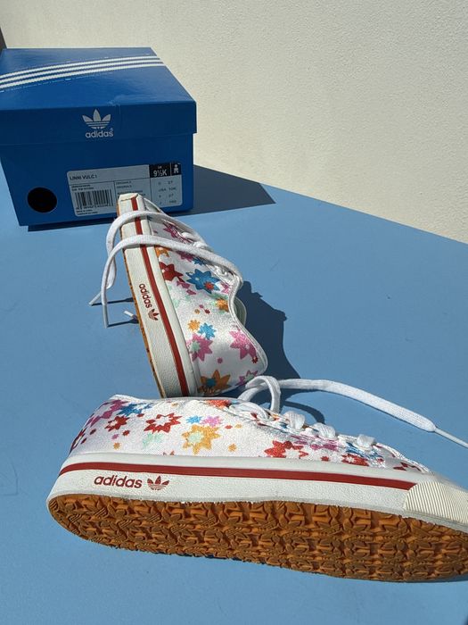 Adidas acetinadas