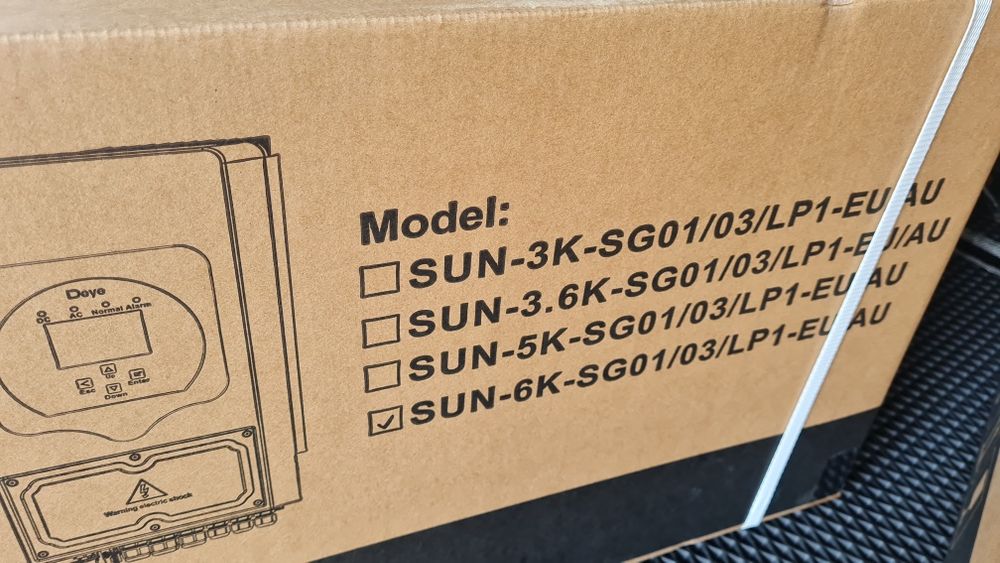 Гібридний інвертор 6кВт Deye SUN-6K-SG03LP1-EU WiFi 6кВт 1 фаза
