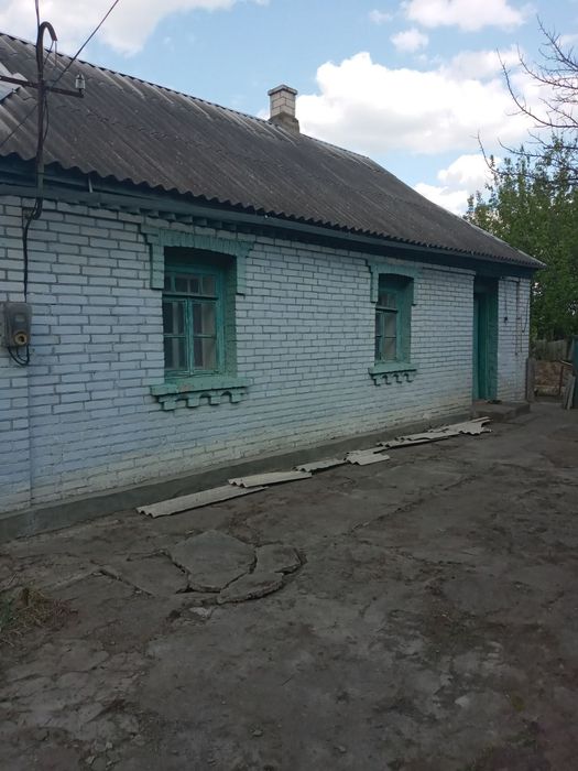 Продам будинок з ділянкою