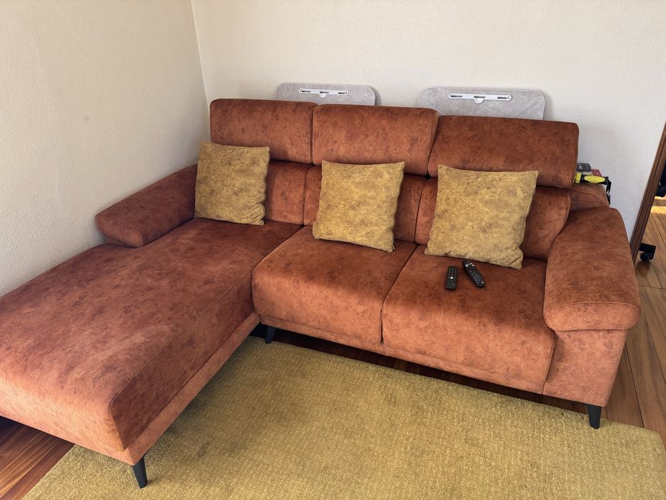 Sofa com chaise Longue