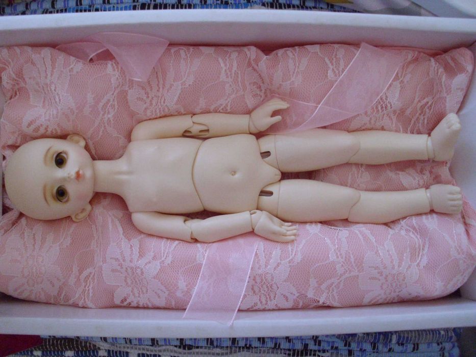 Sprzedam lalkę BJD oryginał