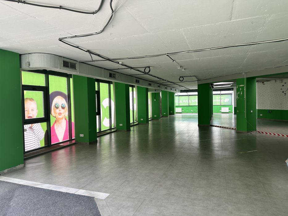 Оренда фасадного комерційного приміщення з ремонтом! Центральний парк