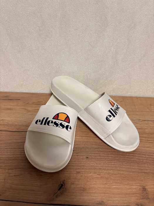 Продам шльопанці чоловічі від бренду Ellesse Filippo S р. 42(28 см)lide