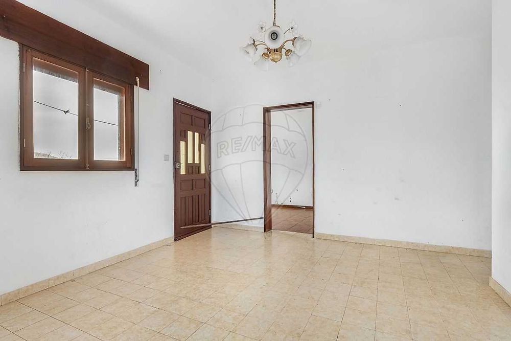 Moradia T3 à venda em Amarante