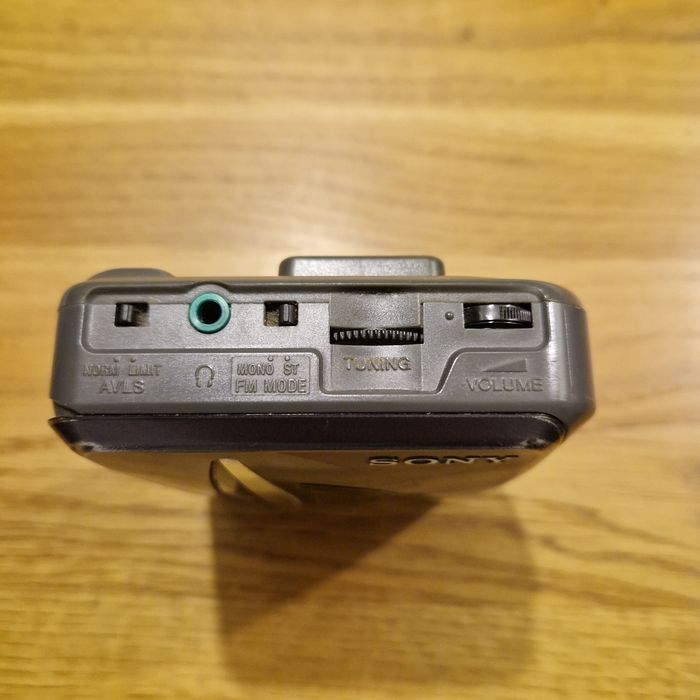 Walkman Sony WM-FX195