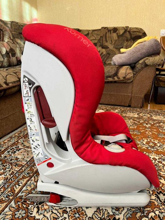 Дитяче автокрісло Britax Römer Versafix ISOFIX, до 4 років, 9-18 кг