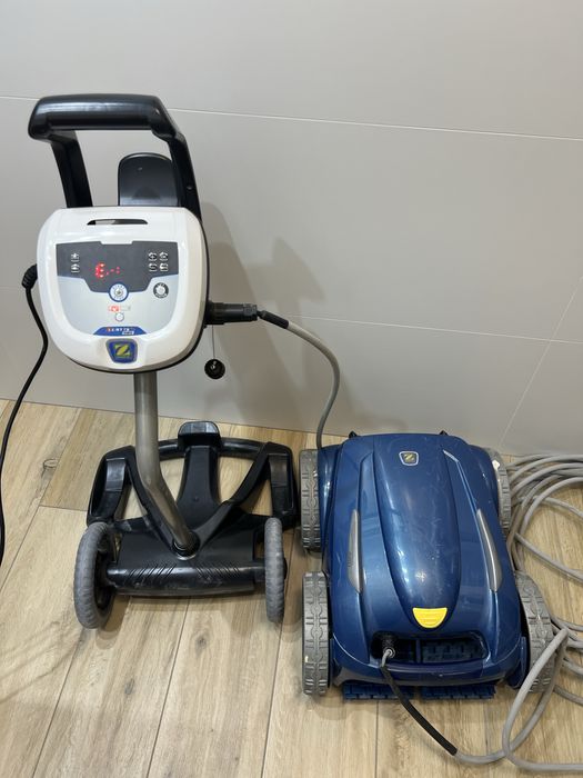 Robot czyszczący do basenu Zodiac Vortex 4WD