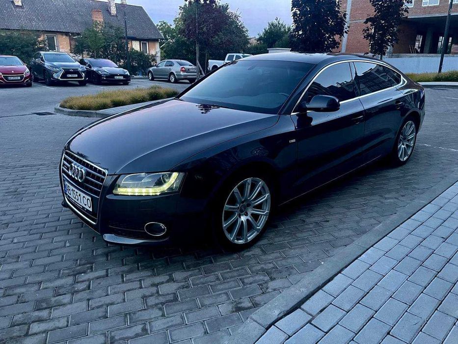 Продам Audi A5 2011