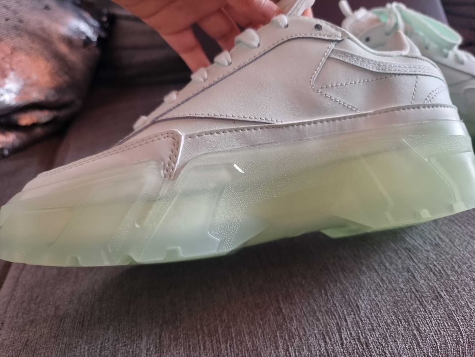 Ténis Reebok exclusivo Cardi B