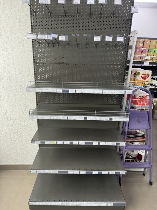 Продам стелажі для магазину